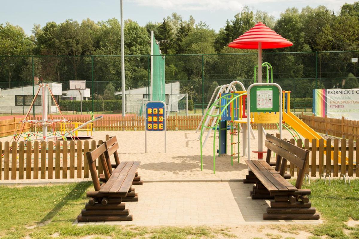 Camping Oaza Błonie Kórnik Domki Standard Plus - 3 pokoje Zewnętrze zdjęcie
